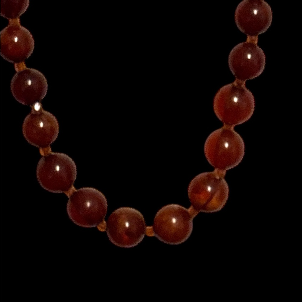 Vintage Cherry Amber Bake-light Bead Necklace - Picture 6 of 9